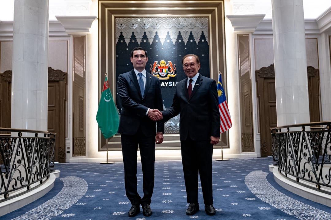 Negotiations between the President of Turkmenistan and the Prime Minister of Malaysia took place