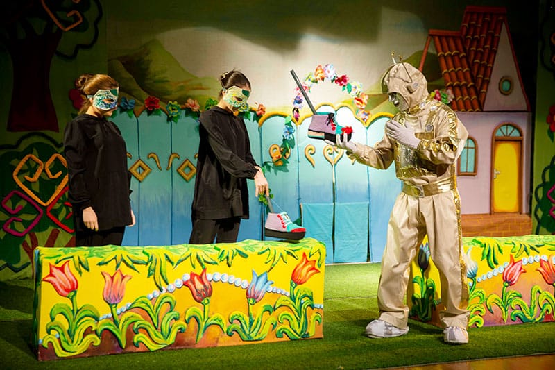 В кукольном театре Туркменистана состоялась премьера спектакля