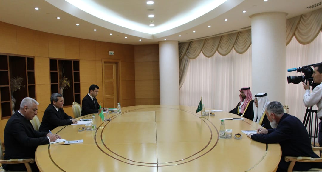 Meredov met with Saudi Arabian Ambassador completing his work in Ashgabat
