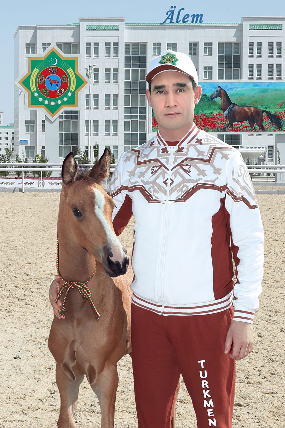 Türkmenistanyň Prezidenti täze doglan taýçanaga Ylham diýip at goýdy