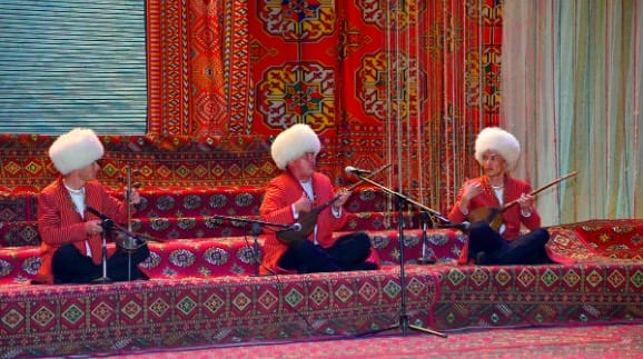 «Çalsana, bagşy!» atly telebäsleşigiň Mary welaýat tapgyry geçirildi