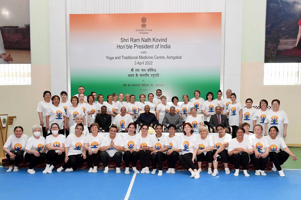 Ram Nath Kowind Aşgabatdaky Ýoga we adaty lukmançylyk merkezinde baryp gördi