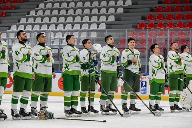 Сборная Туркменистана по хоккею обыграла ЮАР и заняла второе место на ЧМ в Стамбуле