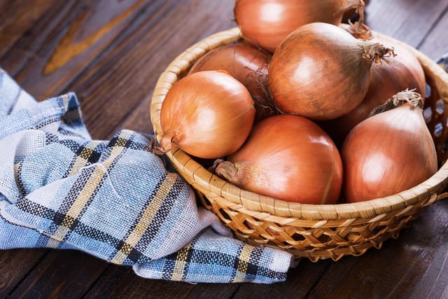 Узбекистан на время прекратит экспорт репчатого лука из-за возникшего дефицита этого продукта