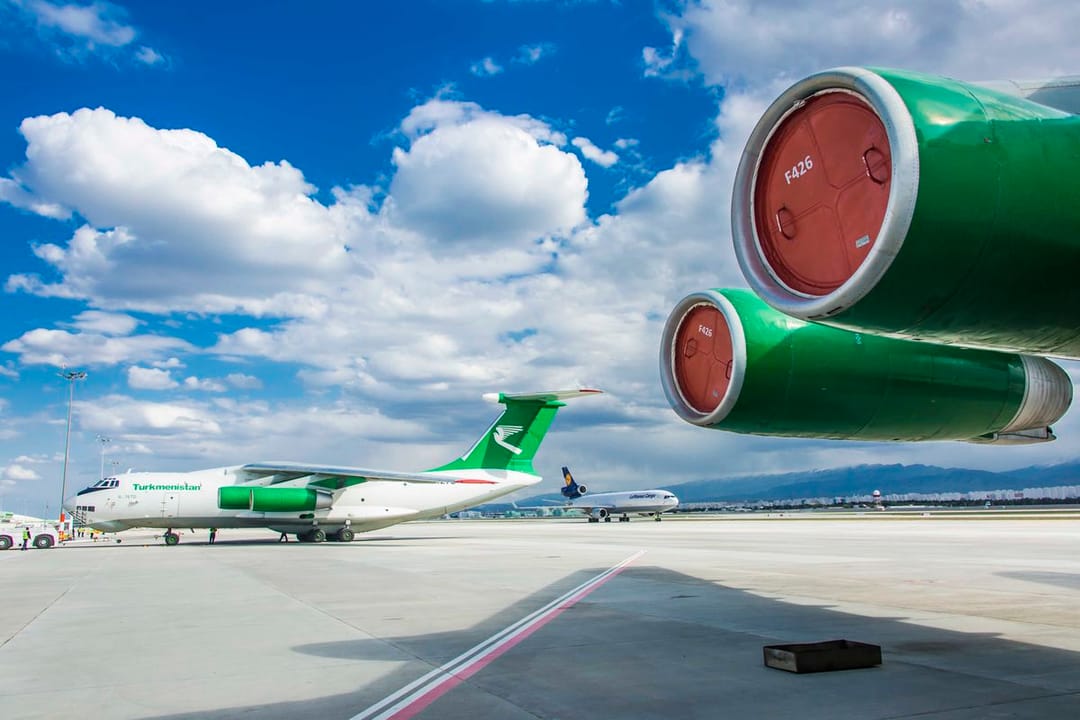 В Туркменистане начали выпускать авиабензин марки В-92