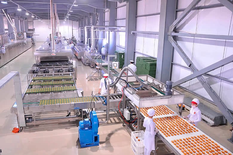 Туркменское кондитерское предприятие запустило новую производственную линию