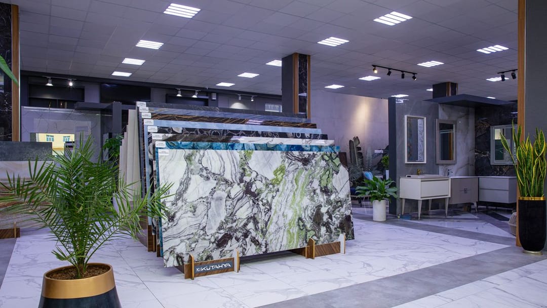 В NG Kutahya доступен широкий выбор рисунков и цветов керамогранитной плитки