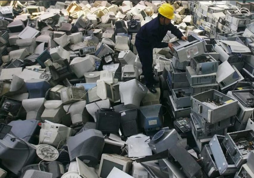 Эксперты МСЭ: электронные отходы растут втрое быстрее численности населения мира