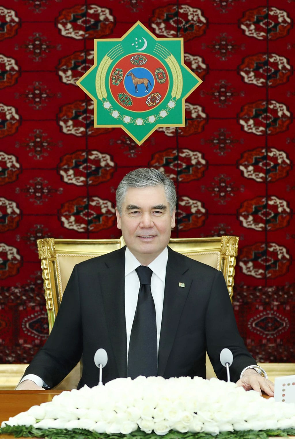 Türkmenistanyň Prezidenti ýokanç keselleriň öňüni almak boýunça iş maslahatyny geçirdi