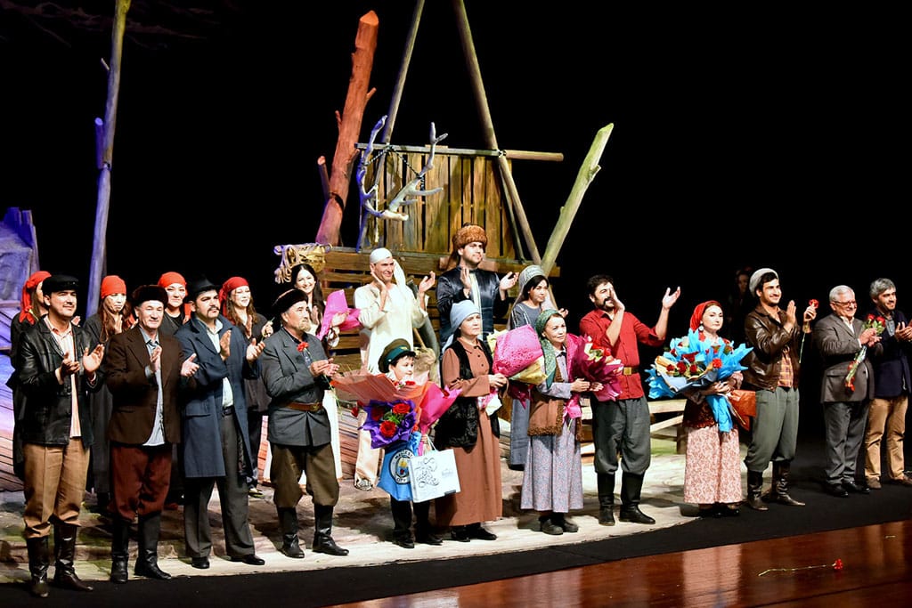 Премьера постановки Чингиза Айтматова состоялась на туркменской сцене  