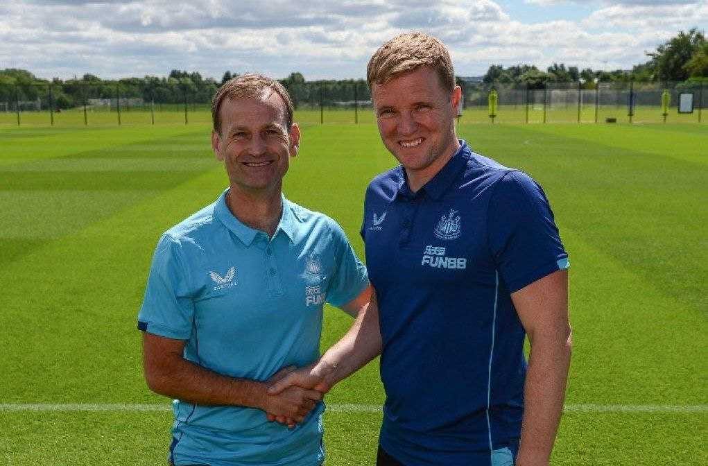 Dünýäniň iň baý futbol kluby baş tälimçisi bilen uzak möhletlik şertnama baglaşdy