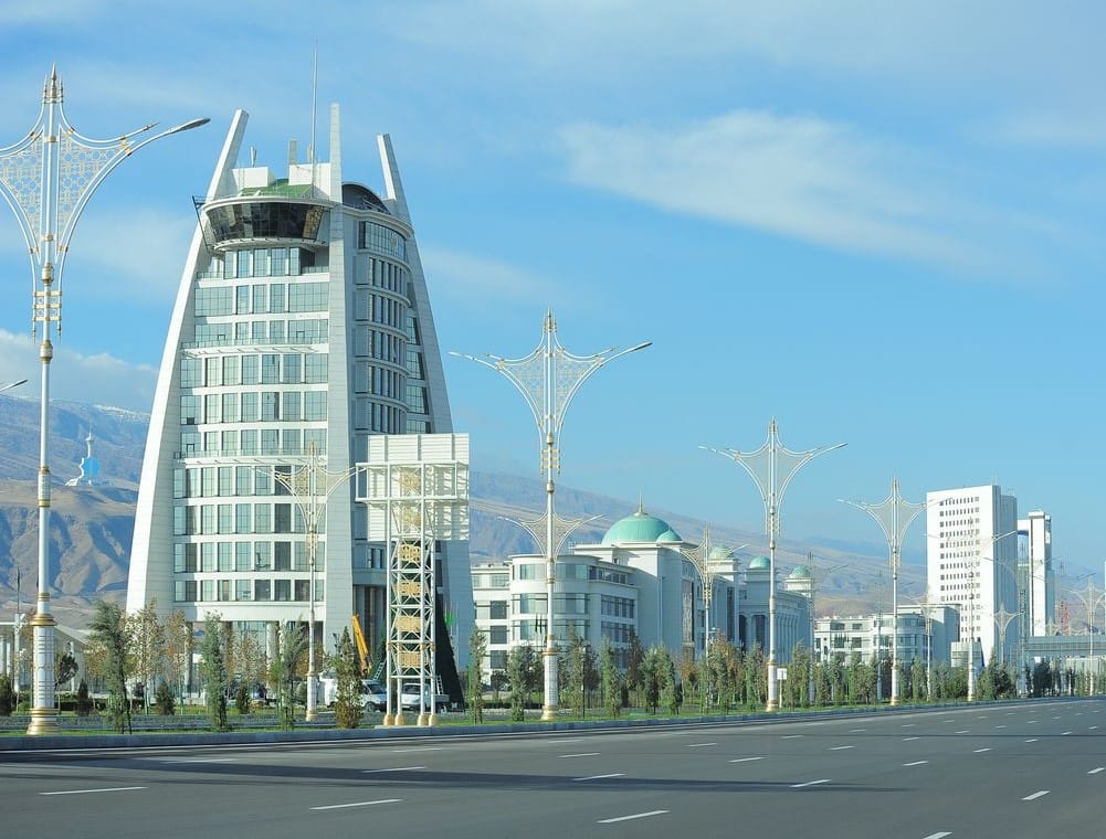 «Туркментелеком» снизил тарифы на Интернет