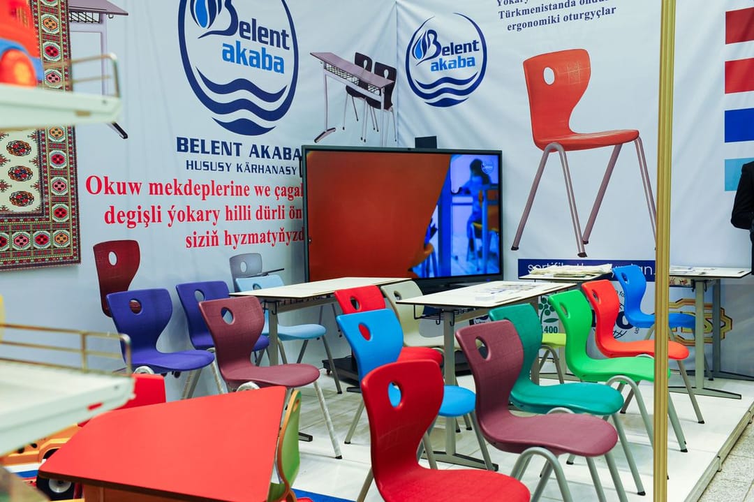 Mebel önümlerini öndürijiler TSTB-niň gazananlarynyň sergisine gatnaşýarlar