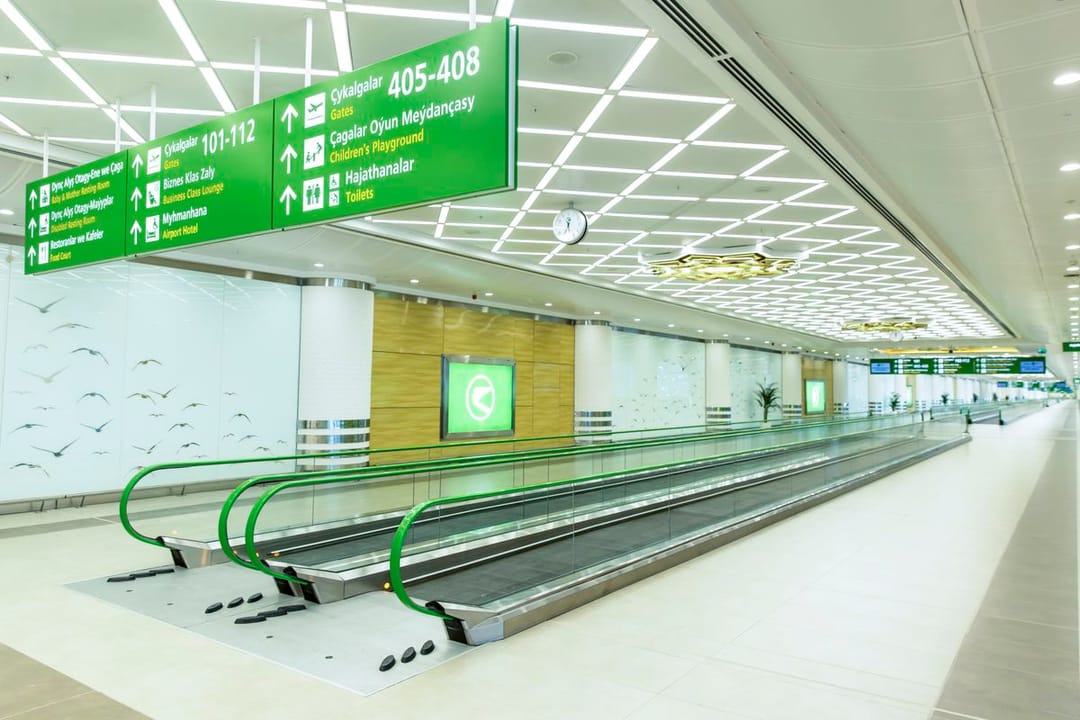 Авиакомпания «Туркменистан» запускает акцию на детские билеты по международным направлениям