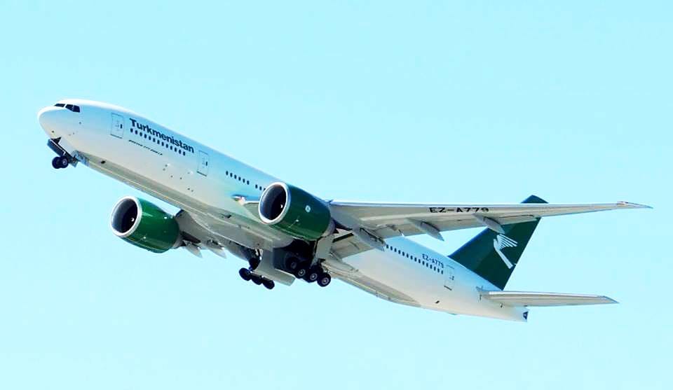 Аэропорт Дубая опубликовал обновлённое расписание полётов из ОАЭ в Туркменистан