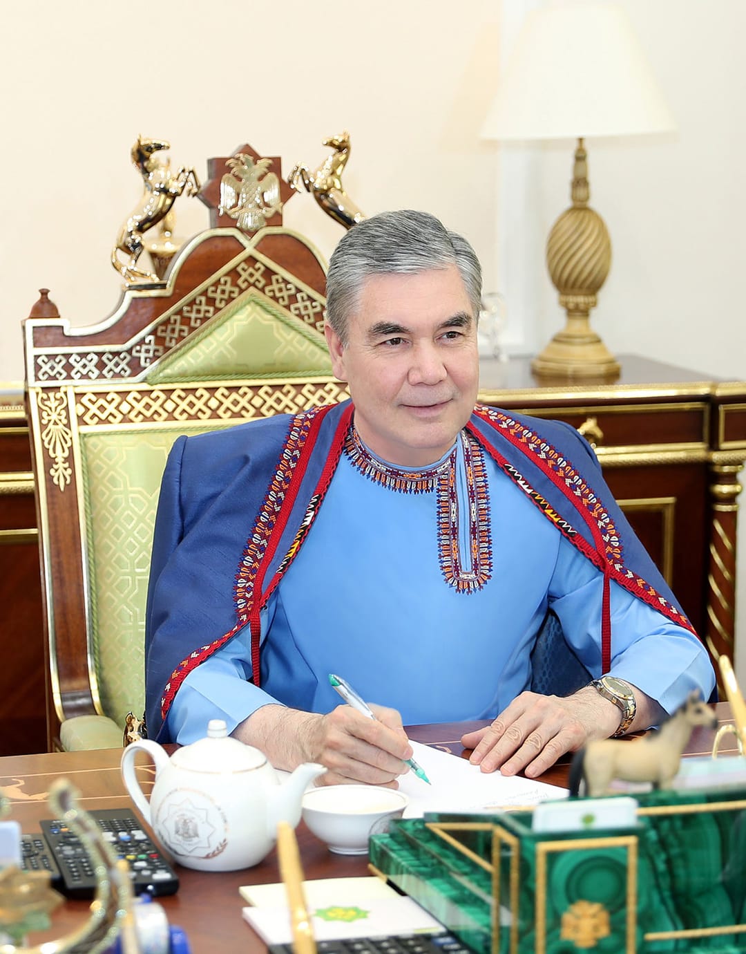 Новая книга Бердымухамедова соединит прошлое с настоящим, а день сегодняшний – с будущим