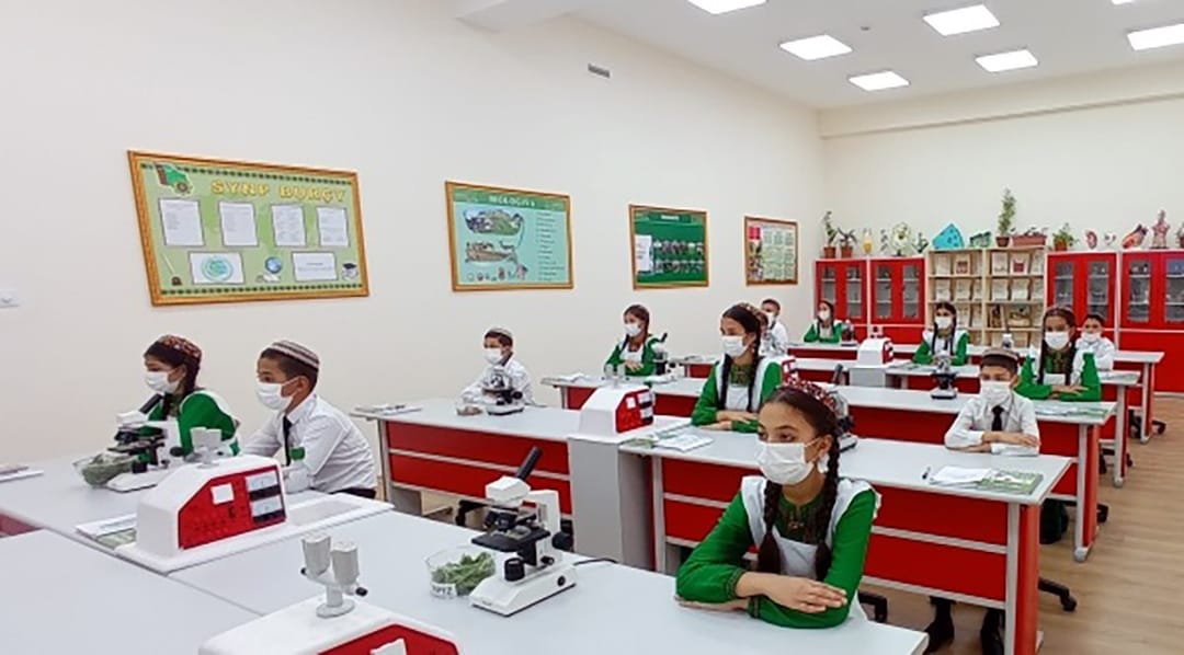 Туркменские школьники приняли участие в XVI Прикаспийской межрегиональной олимпиаде