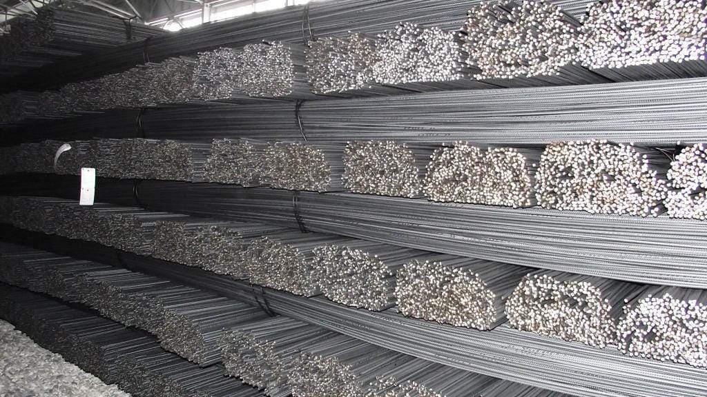 В Туркменистан из России отправлено 82 000 тонны арматуры