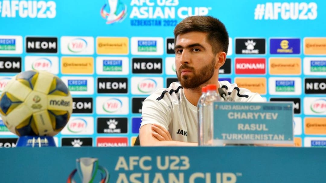 «Алтын асыр» подписал вратаря сборной Туркменистана Чарыева