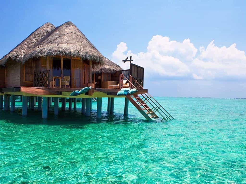 Власти острова Бали хотят отказаться от практики массового туризма