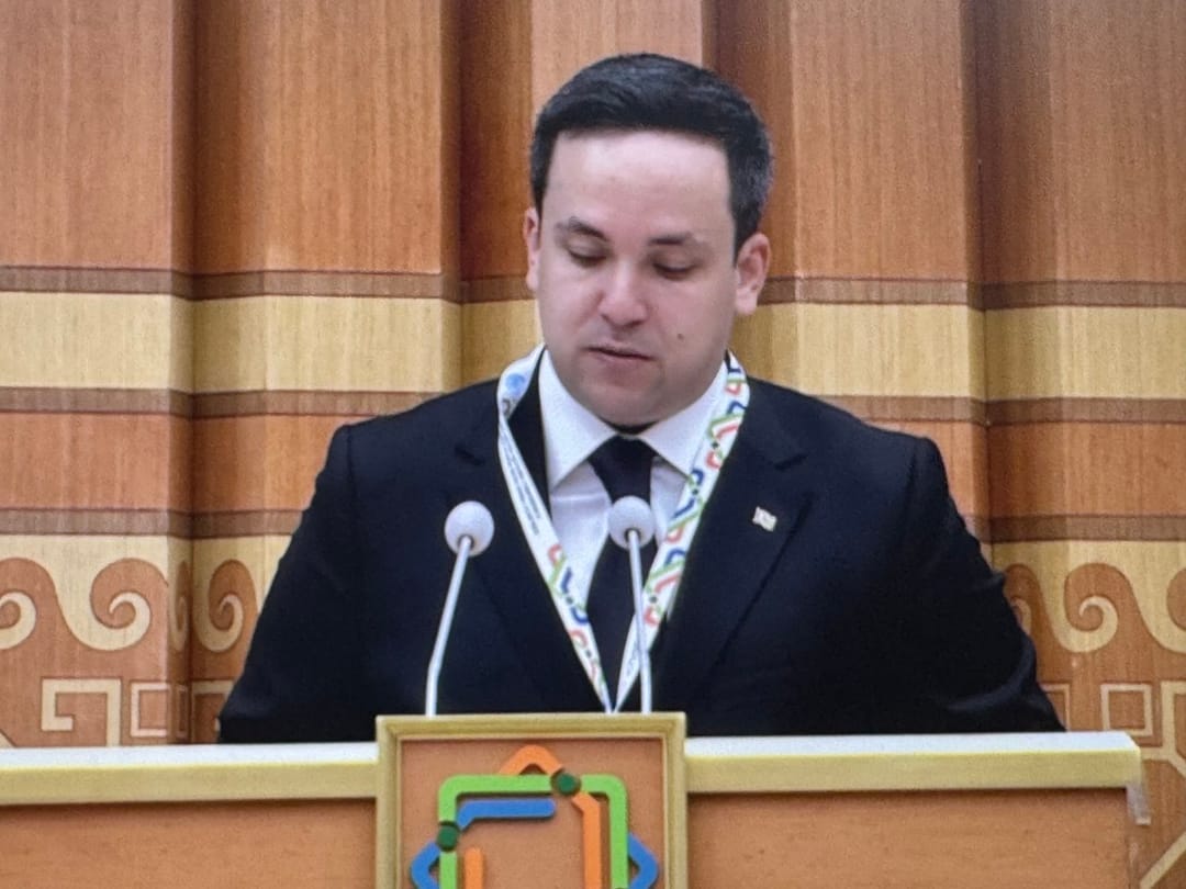 Agahanow: deňze çykalgasy bolmadyk ösüp barýan ýurtlar dünýä eksportynyň diňe 1%-ini dolandyrýar