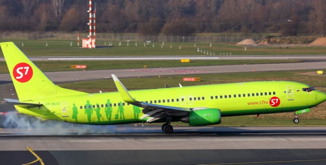 S7 Airlines made its first flight on environmentally friendly fuel
