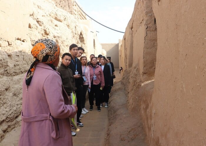 Делегаты Международного кинофестиваля «Рассвет Аркадага» посетили Нису