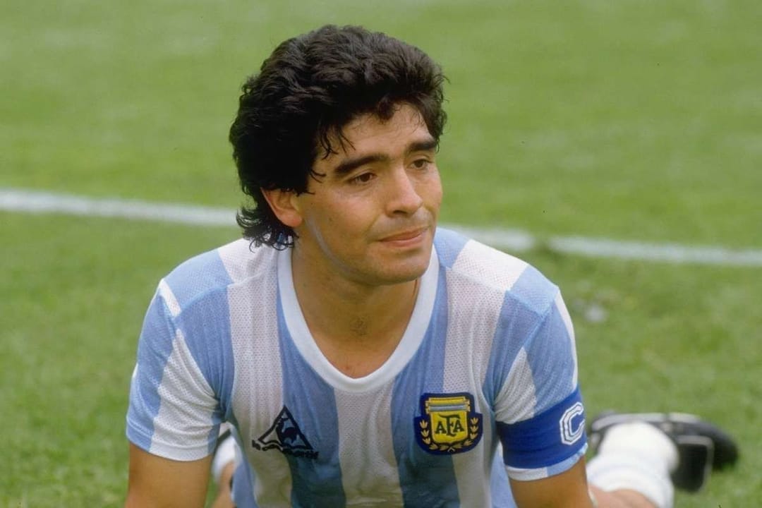 Futbolyň ägirdi Diego Maradona aradan çykdy, Argentinada 3 gün ýas yglan edildi 