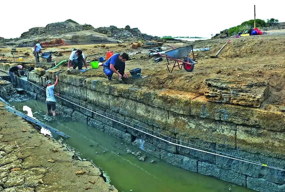 В Сицилии найден «священный бассейн» возрастом 2 500 лет