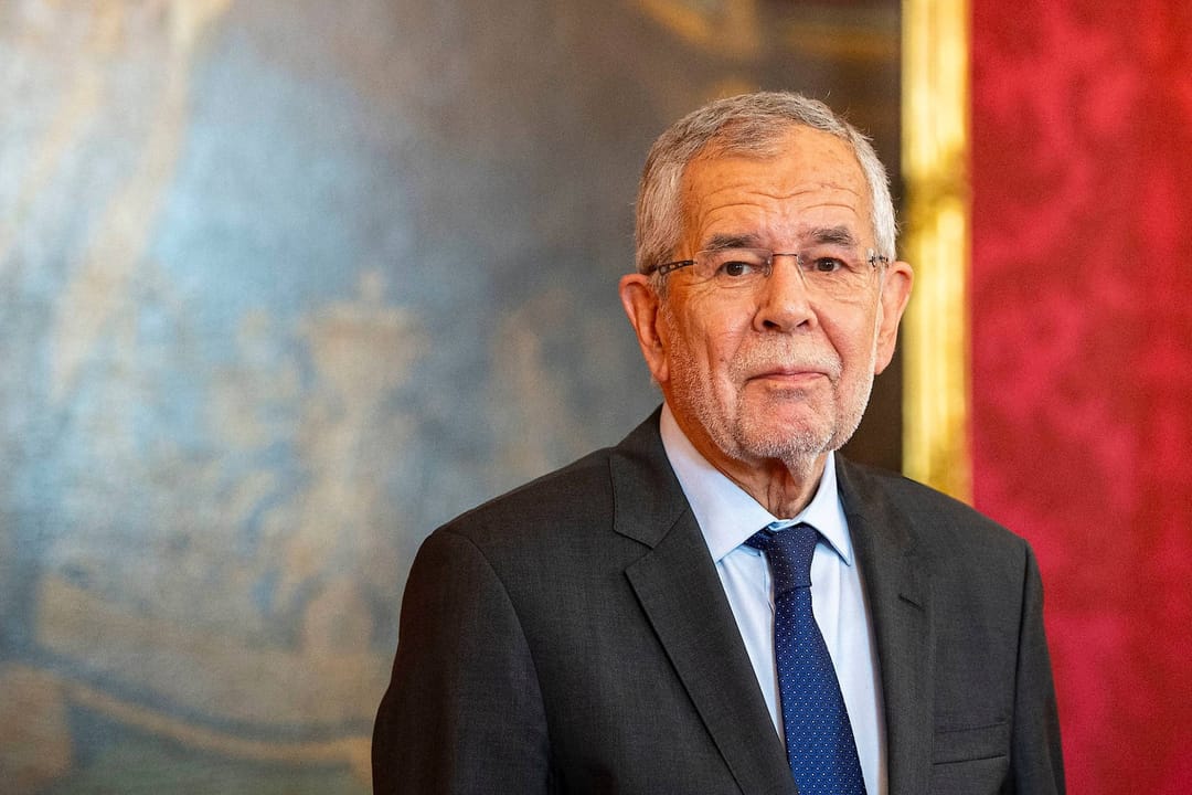 The President of Turkmenistan congratulated Alexander Van der Bellen with the National Day of the Republic of Austria