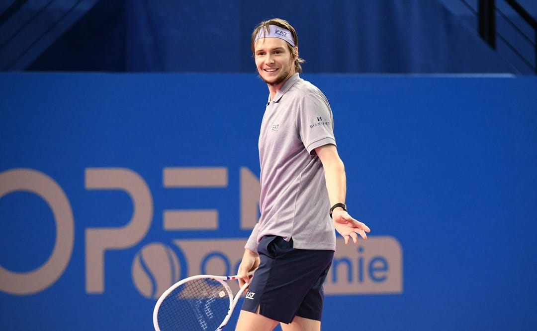 Казахстанский теннисист обыграл первую ракетку мира на турнире в Германии