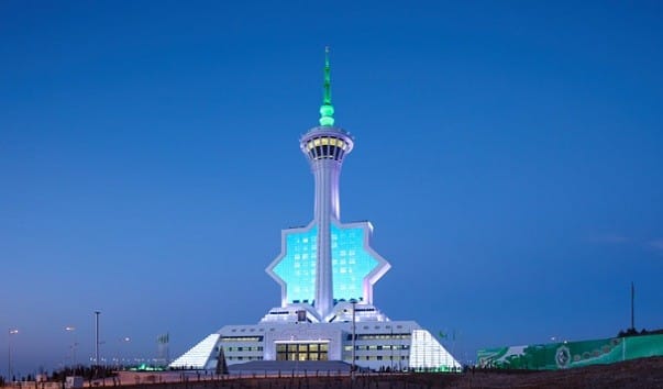 Туркменистан временно прекращает вещание телеканалов