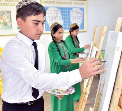 Юный художник из Лебапа удостоен диплома II Международного детского культурного форума