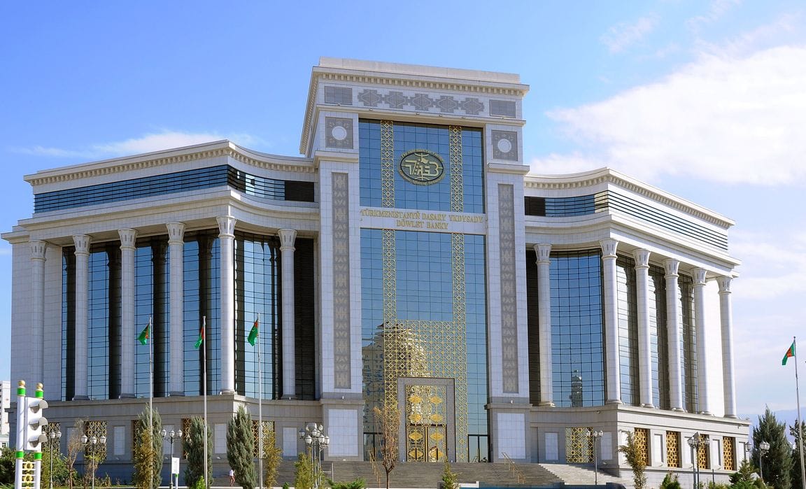 Turkmenistan and Russia are discussing the transfer of mutual settlements into national currencies