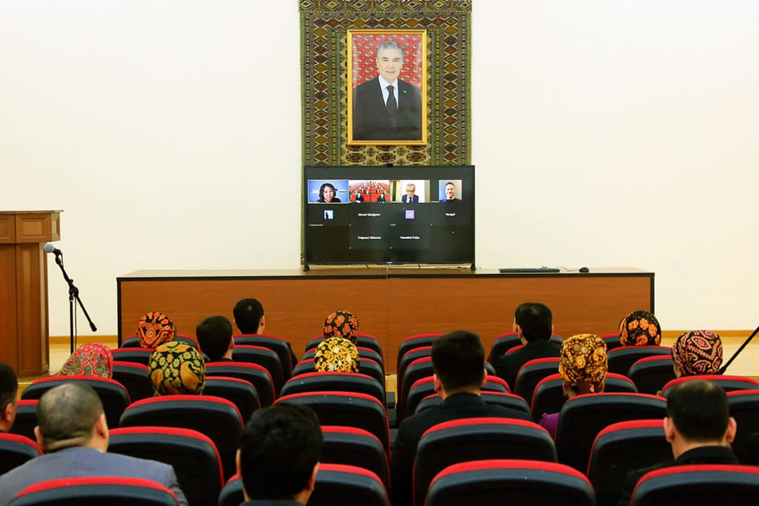 Для туркменских представителей СМИ проведён тренинг от IWPR 