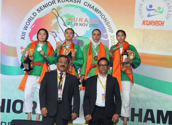 Aýnur Amanowa Hindistanda geçirilen dünýä çempionatynda kümüş medal eýeledi