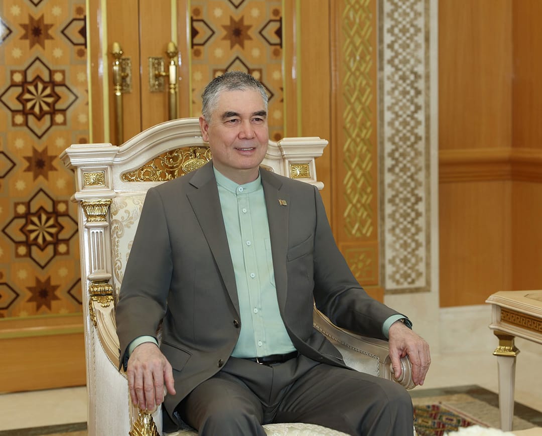 Гурбангулы Бердымухамедов обсудил с Ахметом Чалыком реализацию крупных проектов в Туркменистане