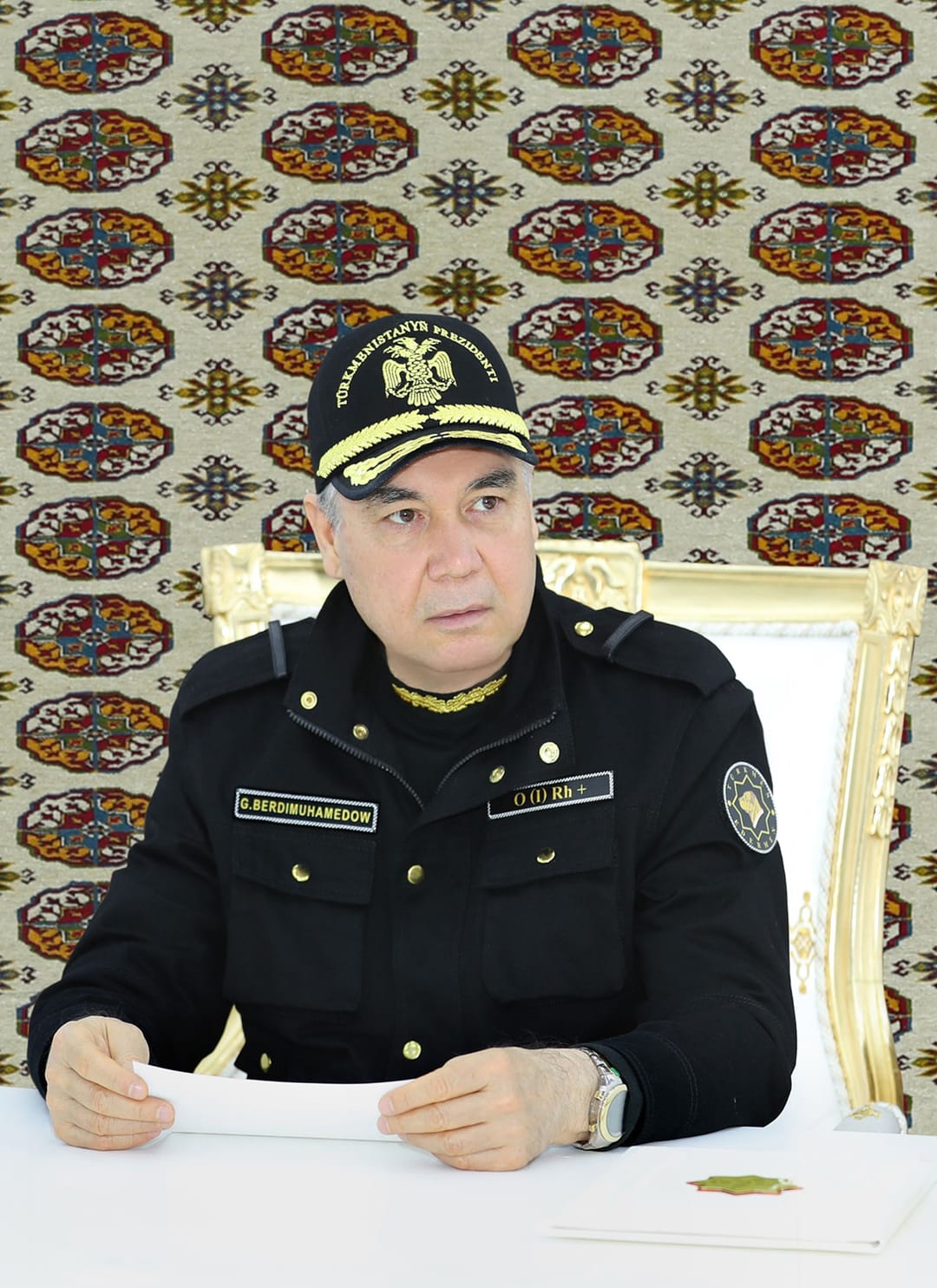 Президент Туркменистана дал старт строительству конного комплекса силовых структур