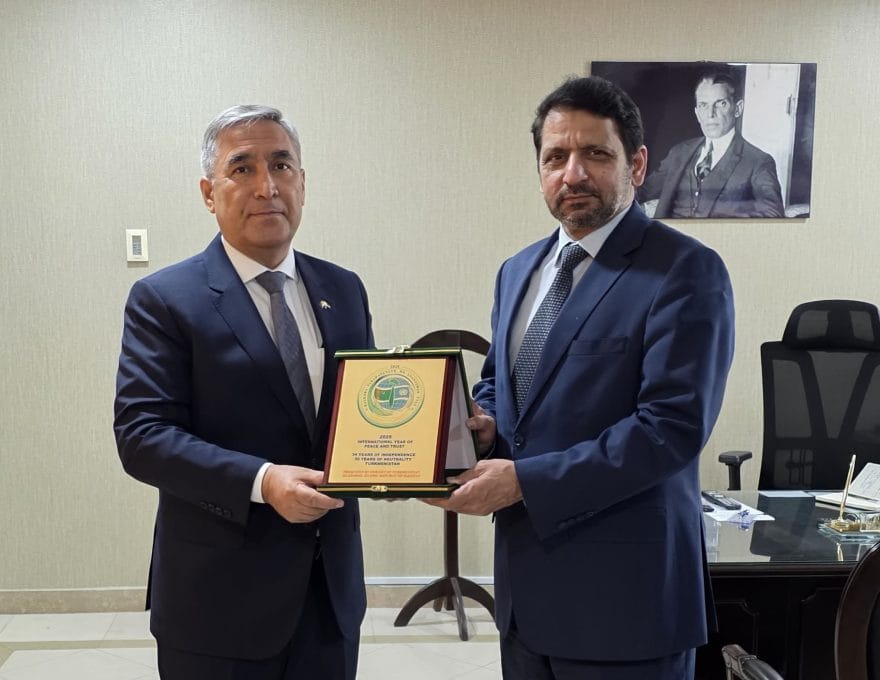 Посол Туркменистана в Исламабаде встретился с представителем МИД Пакистана