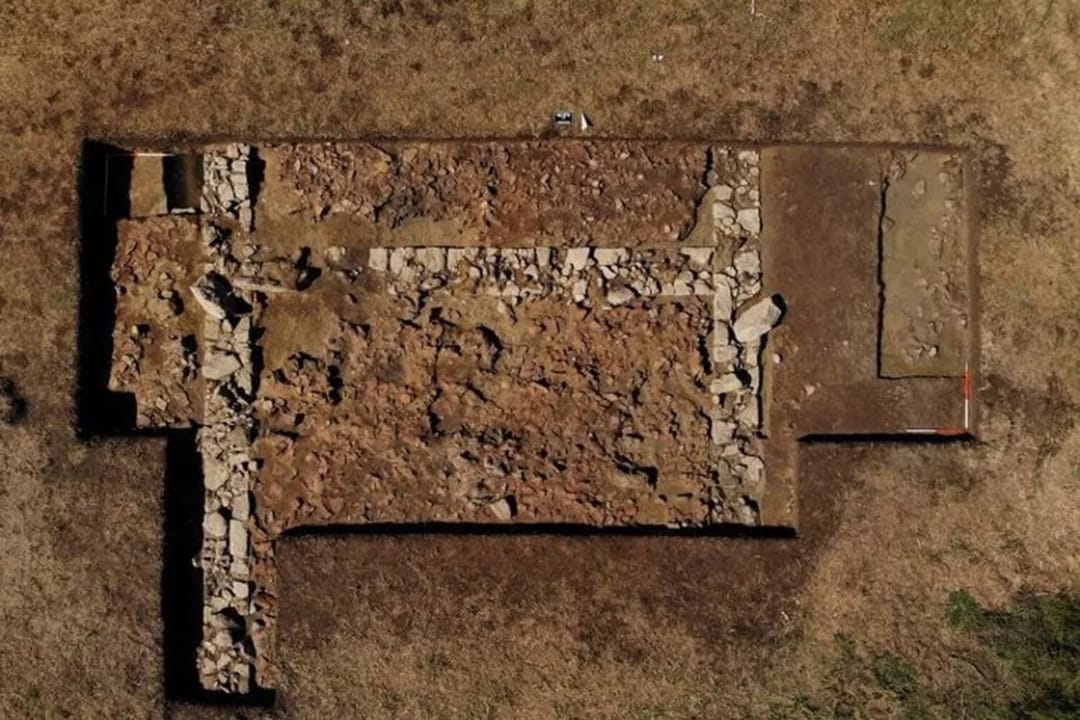Greek archaeologists have found temple of Poseidon