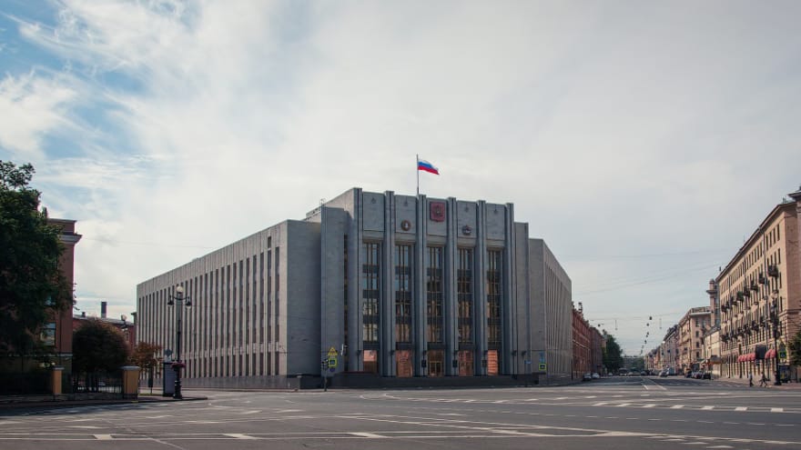 Делегация Туркменистана принимает участие в XII Съезде строителей Ленинградской области 