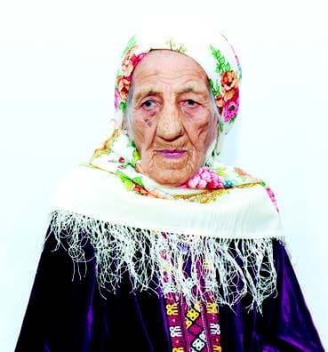 120 ýaşly türkmen zenany Ajapsoltan Hajyýewa dünýäniň iň uzak ýaşly ýaşaýjysy