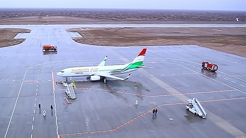 Авиакомпания Somon Air начала выполнение технических посадок в аэропорту Керки