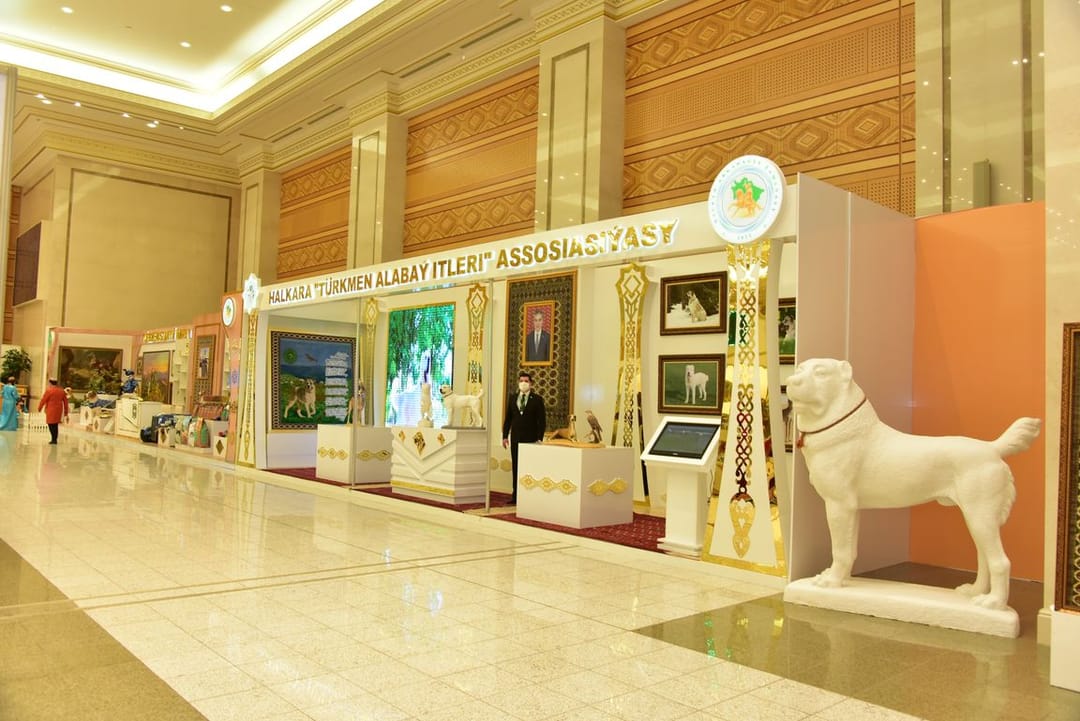 В Ашхабаде открылась выставка, посвященная культурному наследию