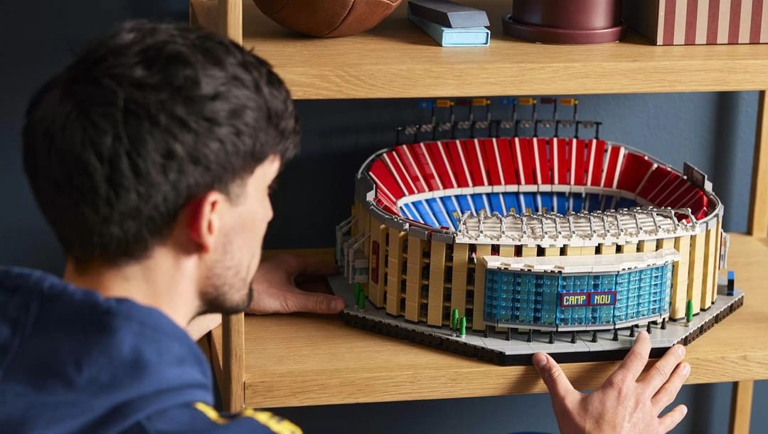 Lego выпустила конструктор в виде стадиона футбольного клуба «Барселона» 