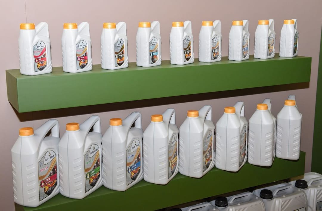 Asuda akym выпускает 9 видов смазочных материалов для зубчатых передач и трансмиссий