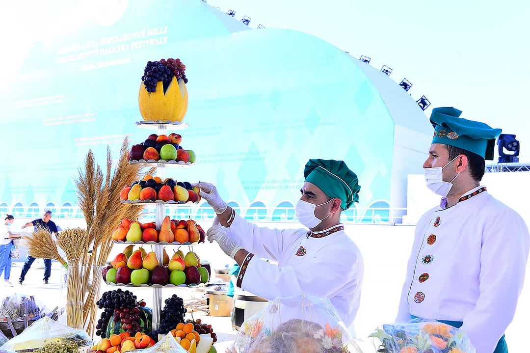 В Туркменистане каждая команда участников фестиваля национальной кухни стран ЦА получила $10 000