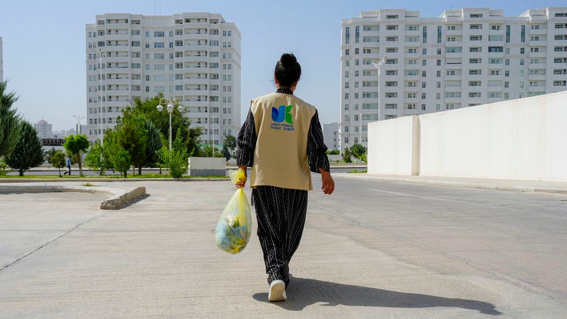 Ussat kömekçi company reminds about the possibility of a free trial garbage removal service