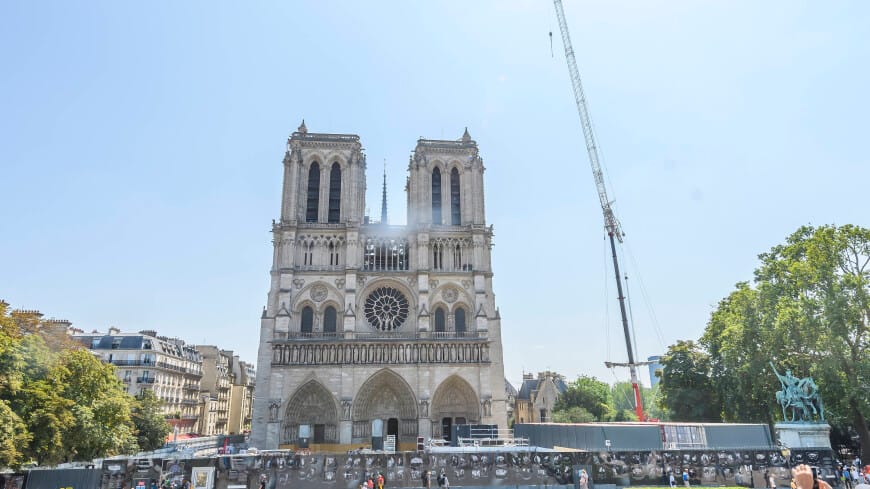 Macron pushes for modern stained glass for Notre Dame despite experts