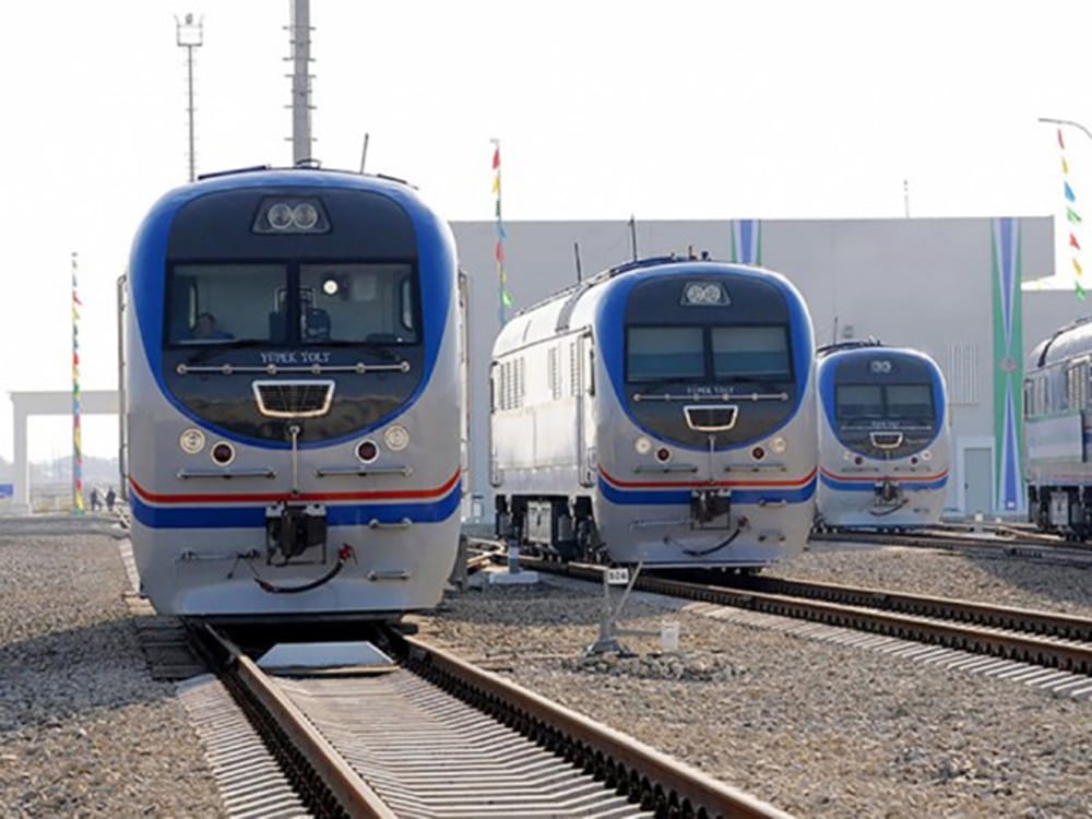 Aşgabatda «Demirgazyk-Günorta» ulag geçelgesini ösdürmek boýunça duşuşyk geçirildi